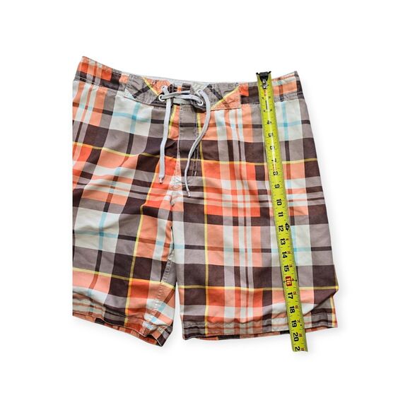 Old Navy Board shorts Men's M Drawstring Mesh Lined Plaid Cargo Swim Trunk - Picture 3 of 6